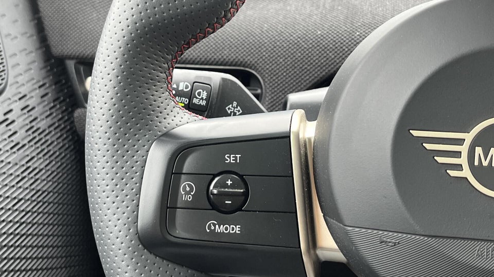 MINI Cooper E JCW Trim M 3d
