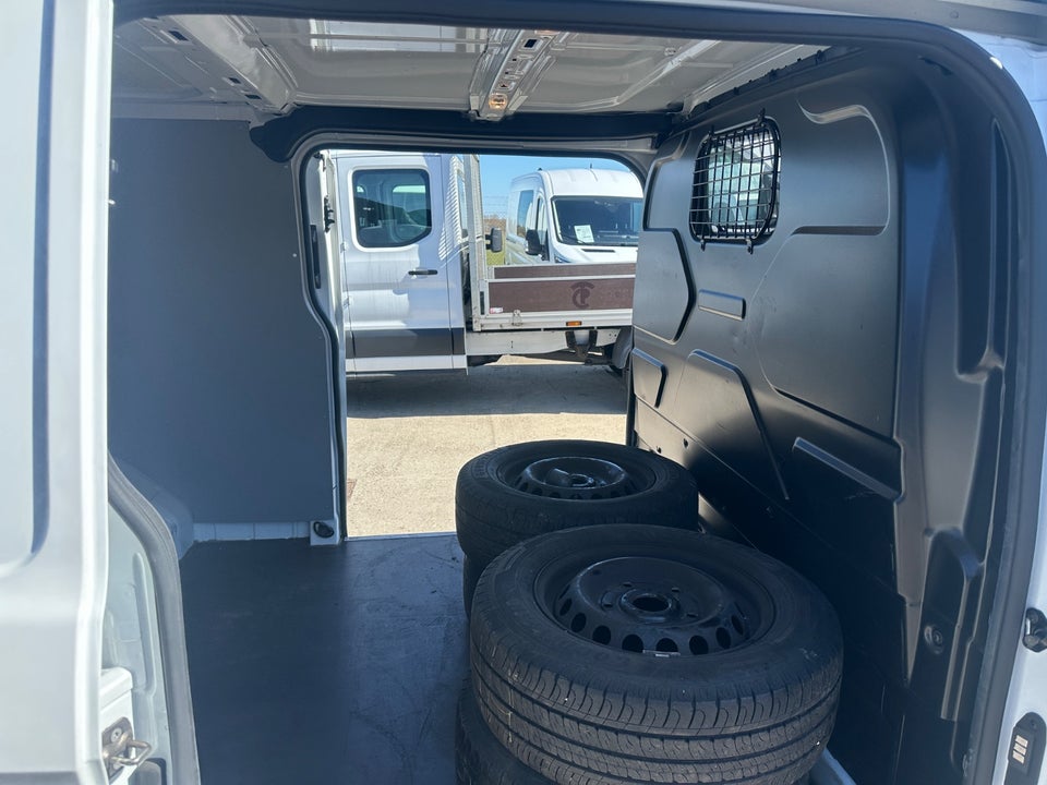 Ford Transit Custom 300 L2 2,0 TDCi 130 Trend aut.