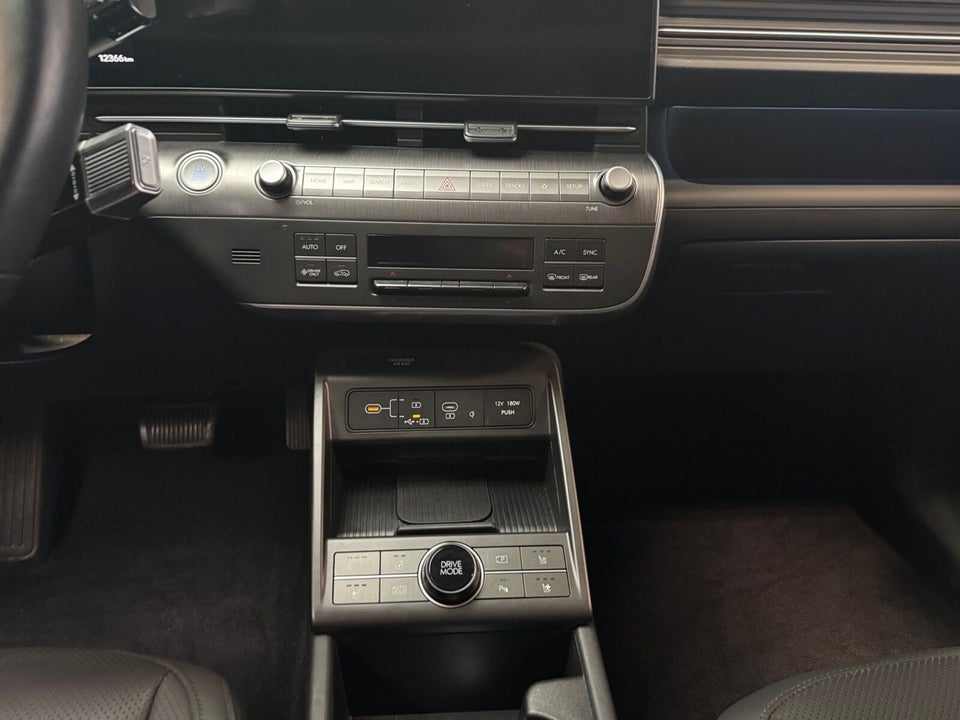 Hyundai Kona 65 EV Ultimate 5d