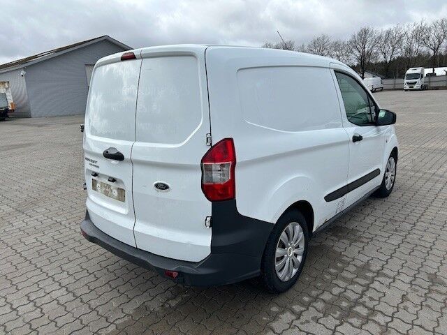 Ford Transit Courier 1,5 TDCi 75 Ambiente Van 4d