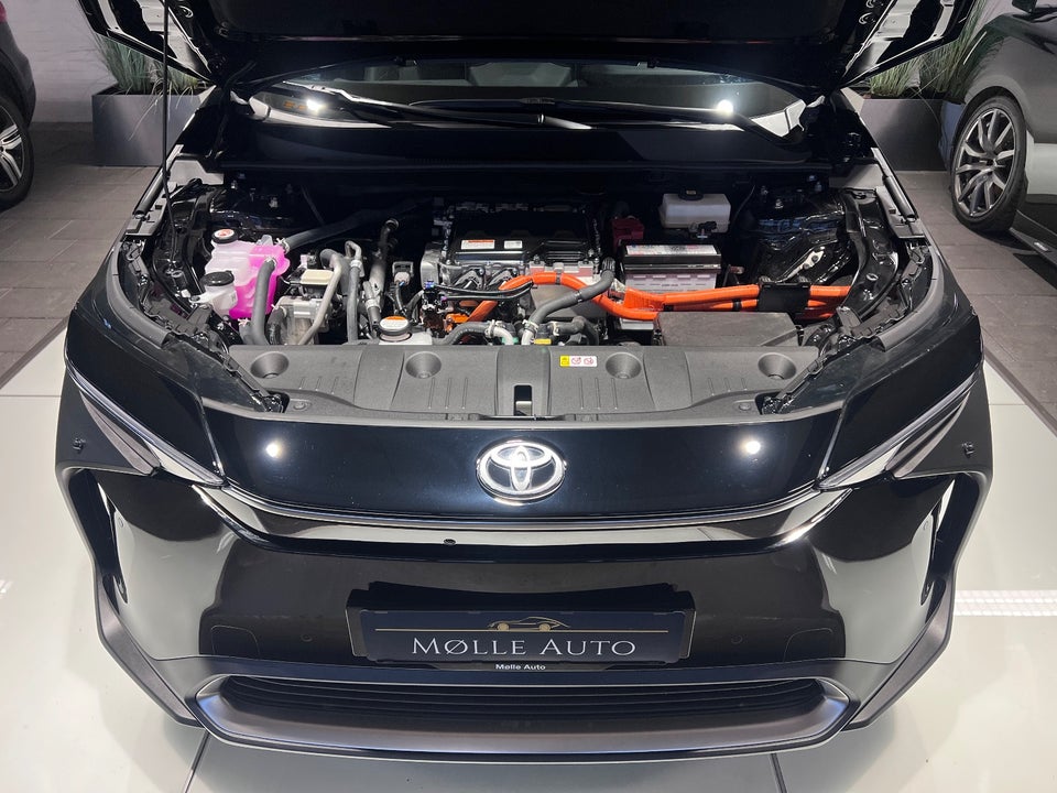 Toyota bZ4X Executive Premium 5d