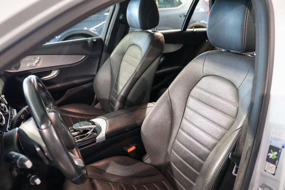 Mercedes C220 d 2,2 Avantgarde stc. aut. 5d