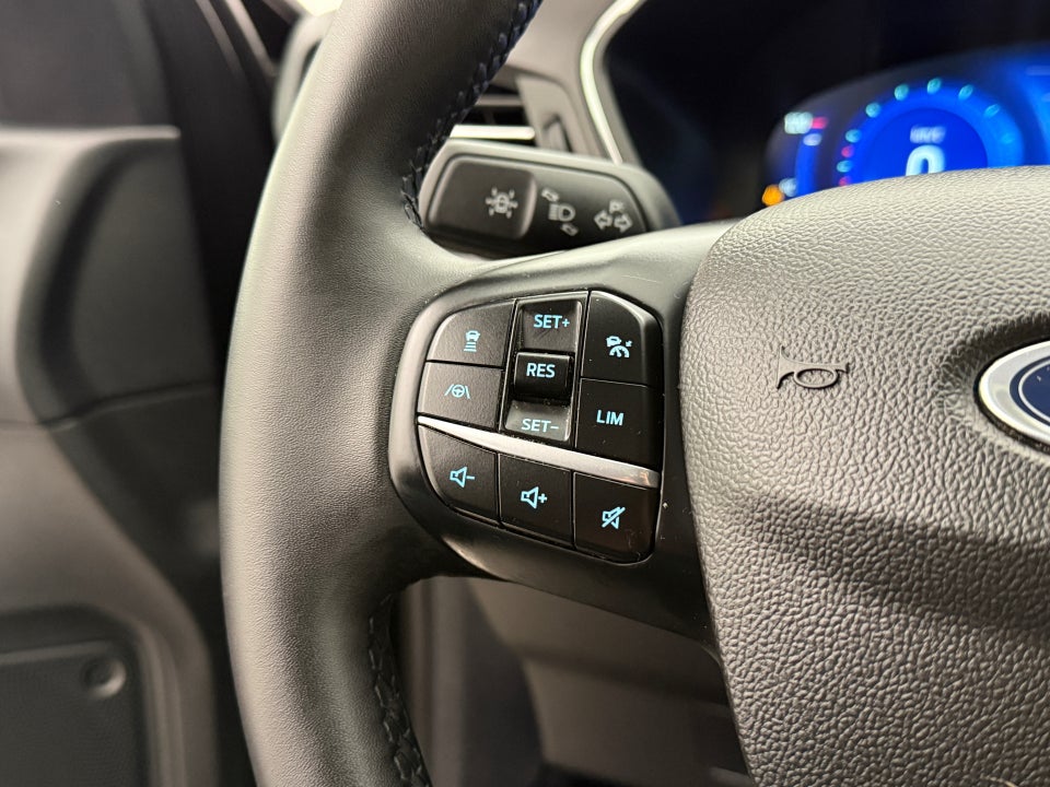 Ford Kuga 2,5 PHEV Titanium X CVT 5d