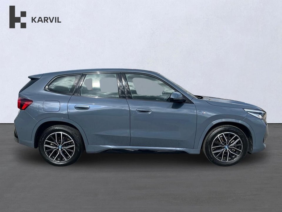BMW iX1 eDrive20 M-Sport 5d