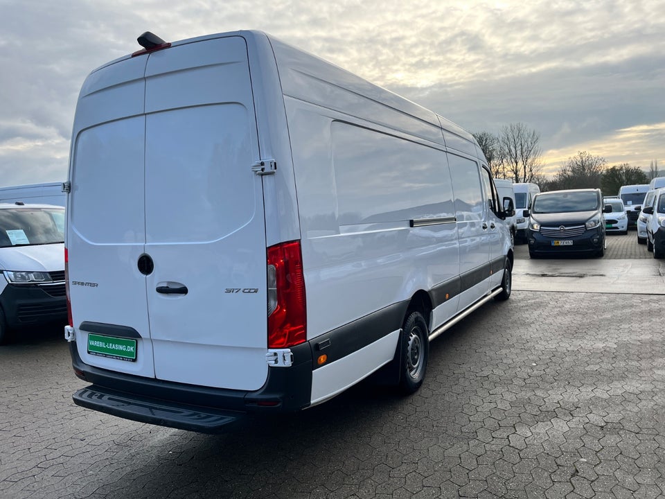 Mercedes Sprinter 317 2,0 CDi A4 Kassevogn aut. RWD