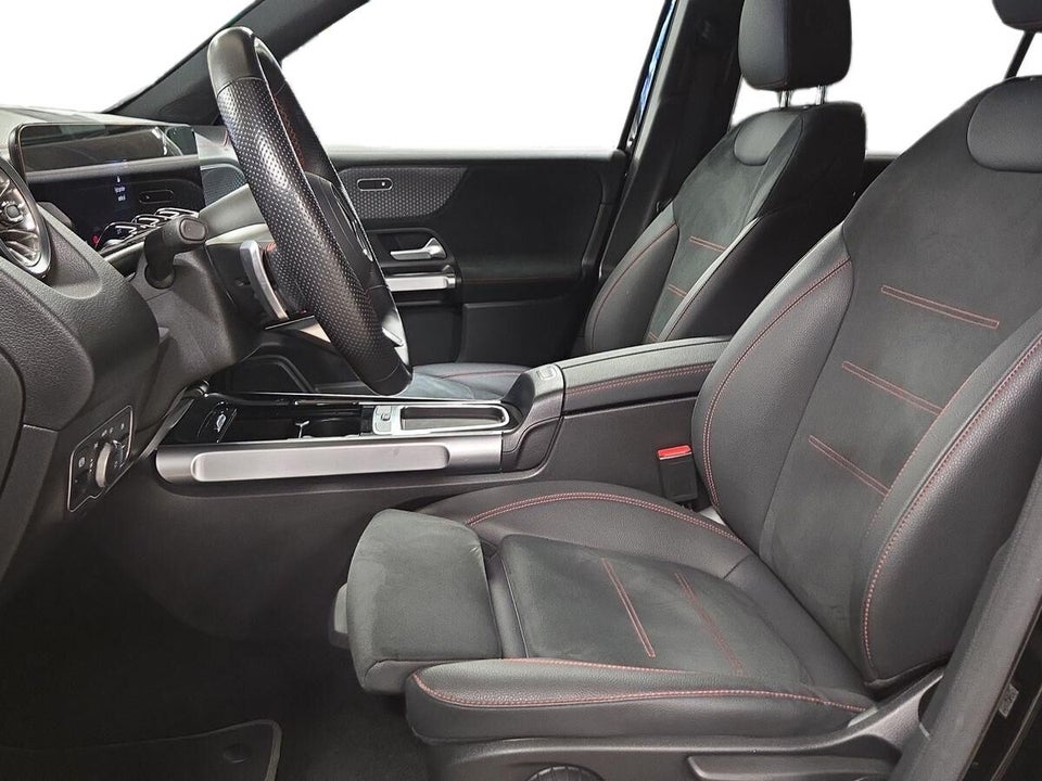 Mercedes EQB350 AMG Line 4Matic 5d