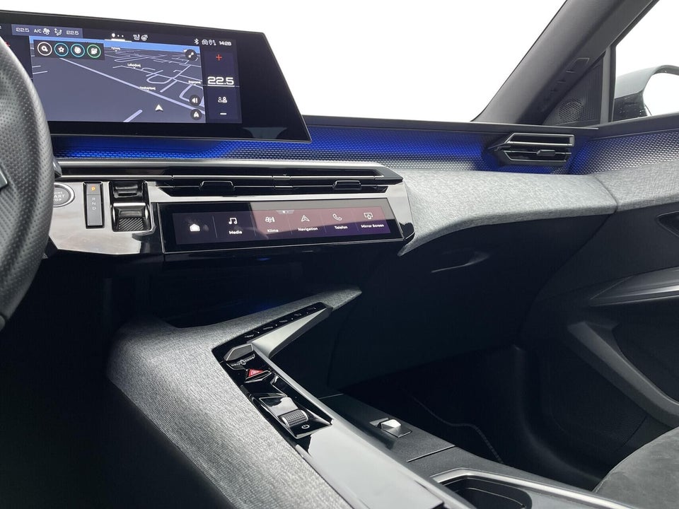 Peugeot e-5008 77 GT Pack 7prs 5d