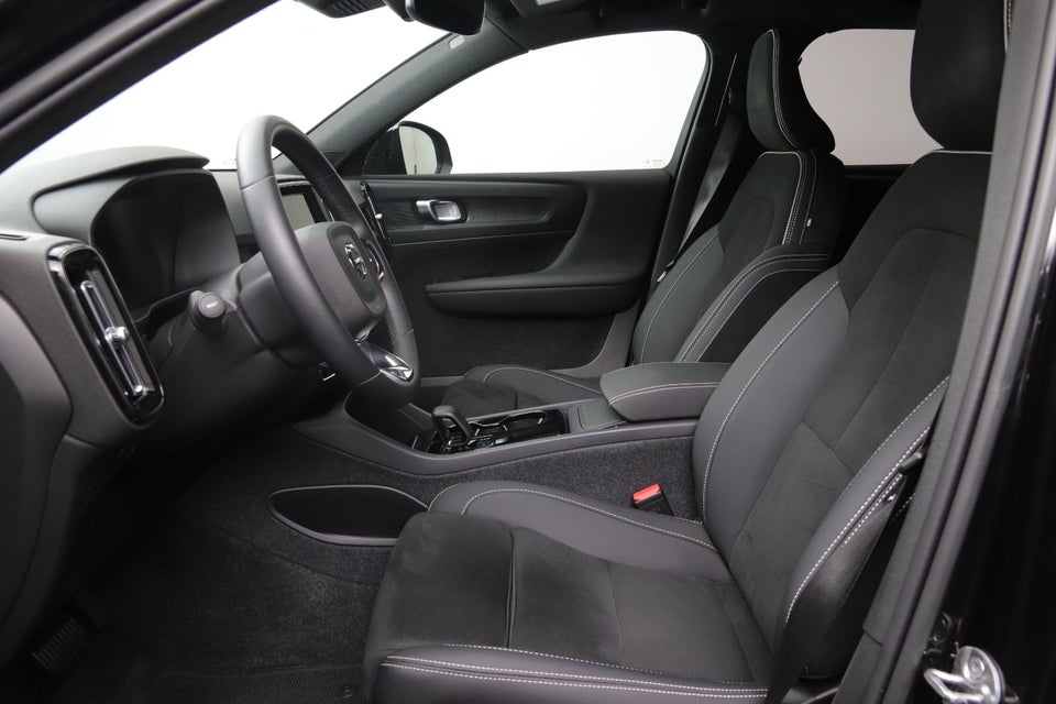 Volvo XC40 P6 ReCharge Plus 5d