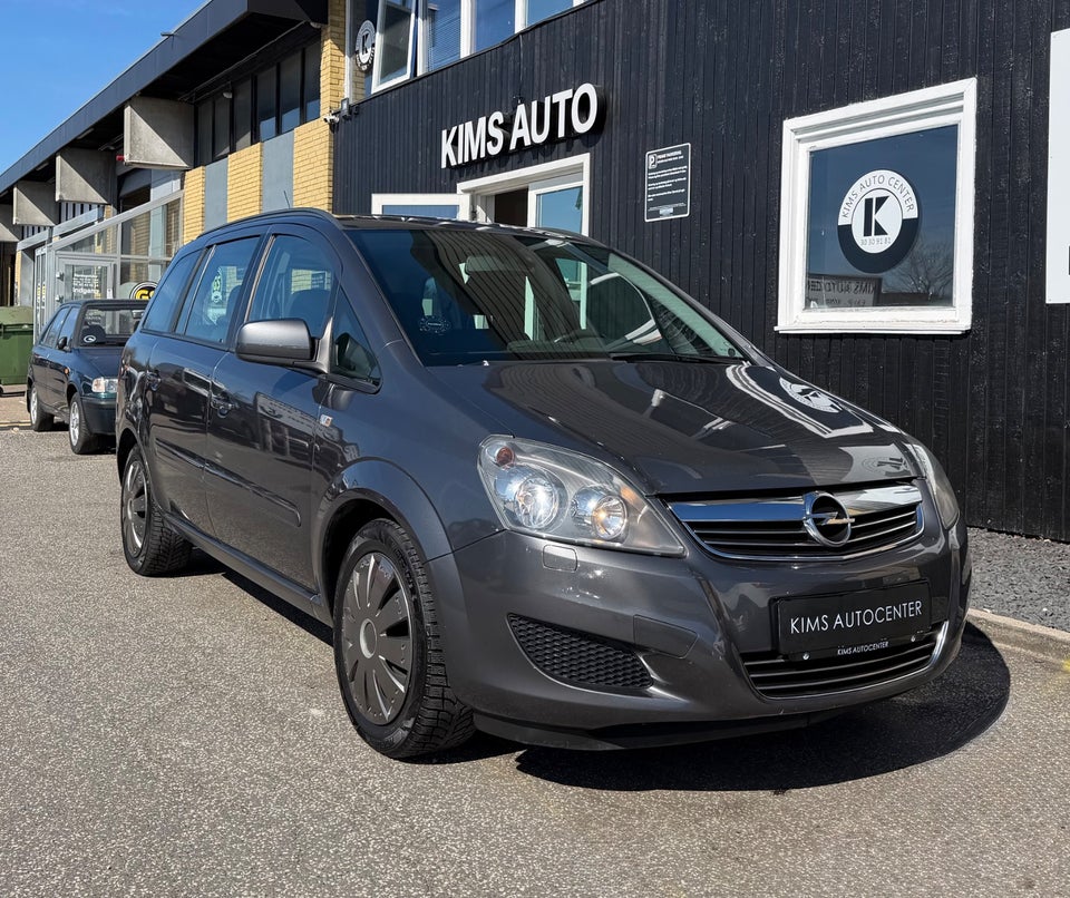Opel Zafira 1,6 16V Classic 5d
