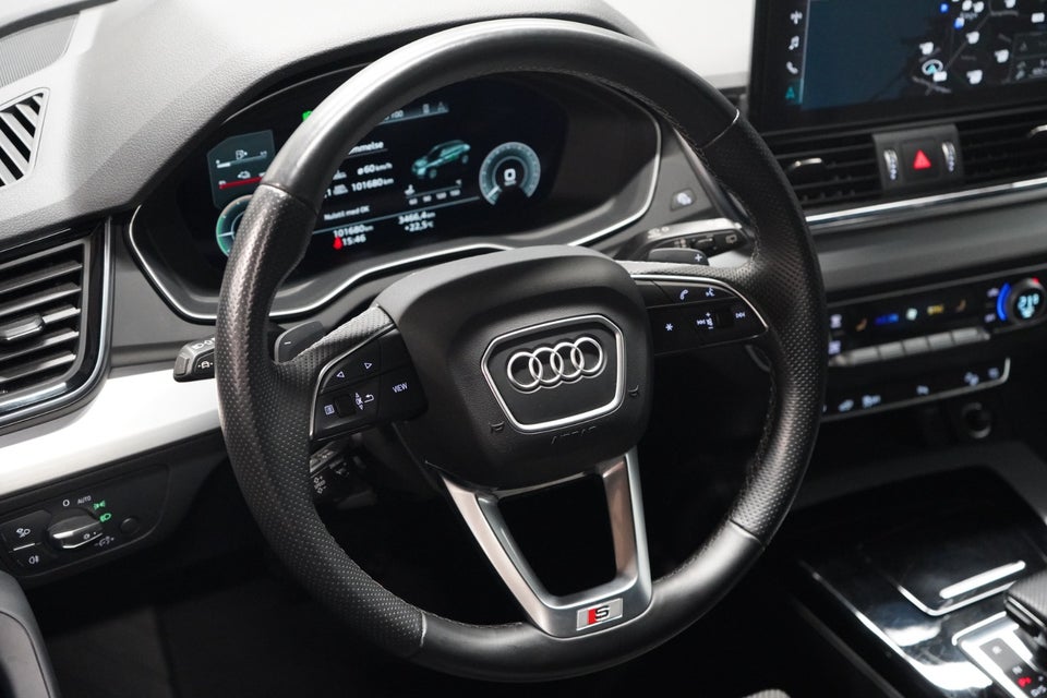 Audi Q5 50 TFSi e S-line quattro S-tr. 5d