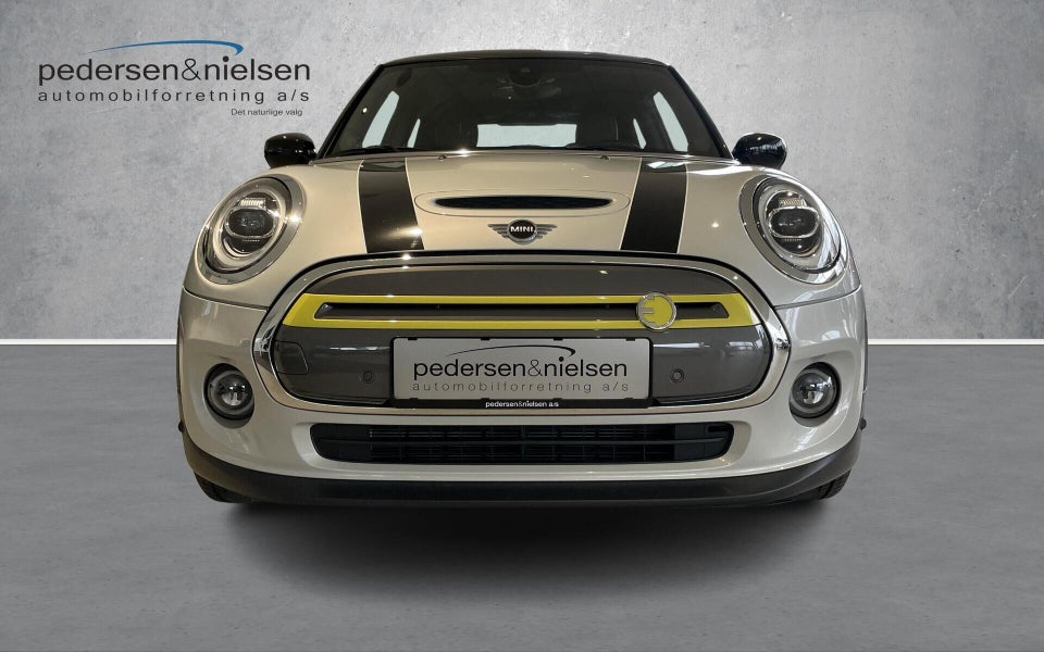 MINI Cooper SE Trim L 3d