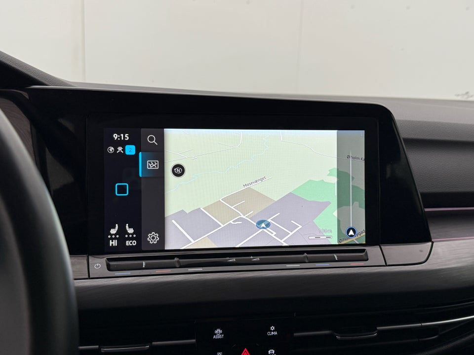 VW Golf VIII 1,4 eHybrid DSG 5d