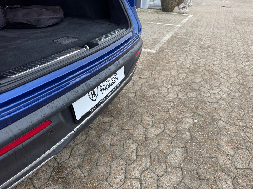 Mercedes EQC400 4Matic 5d