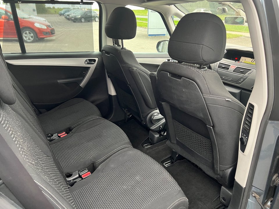 Citroën Grand C4 Picasso 1,6 e-HDi 112 Exclusive E6G 7prs 5d