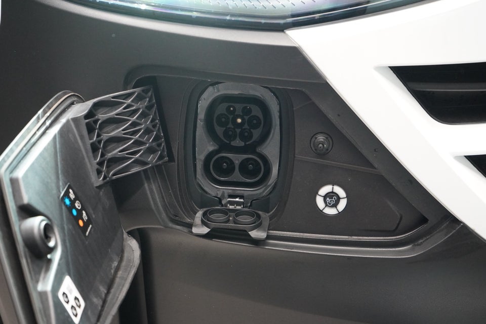 VW e-Transporter 64 Comfort Kassevogn SWB