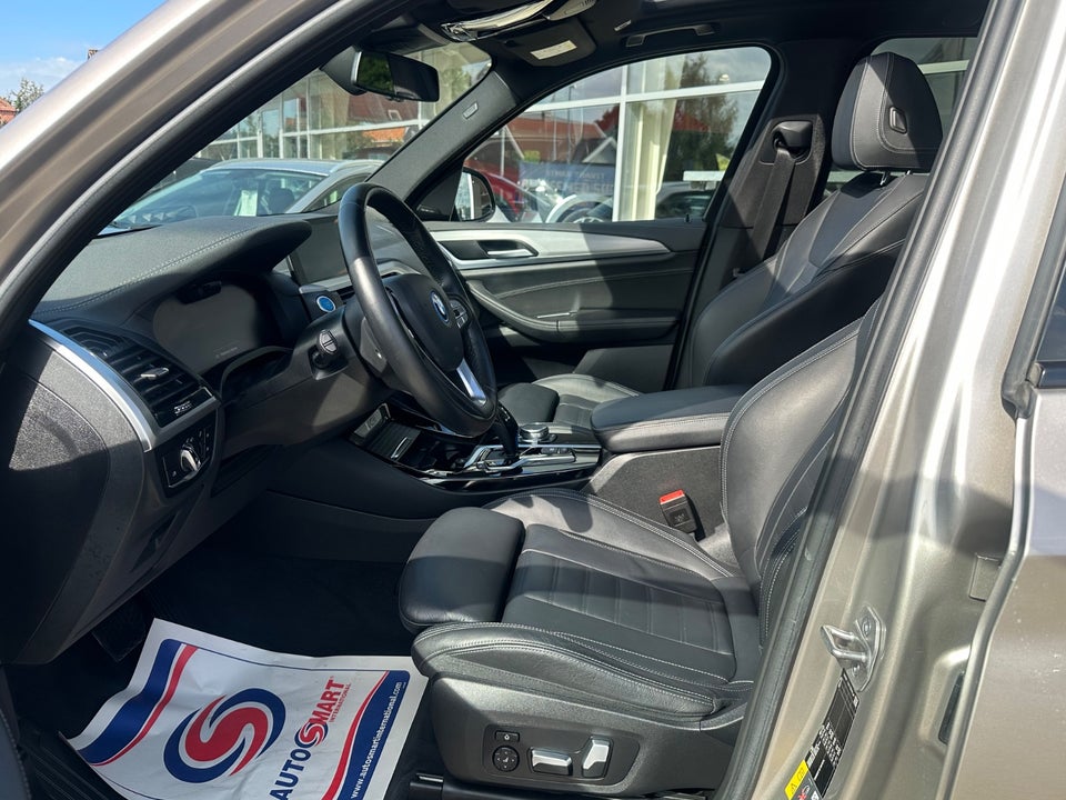 BMW iX3 Charged Plus 5d