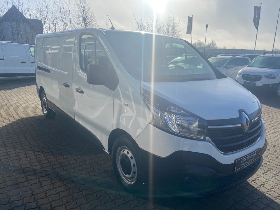 Renault Trafic T29 2,0 dCi 120 L2H1