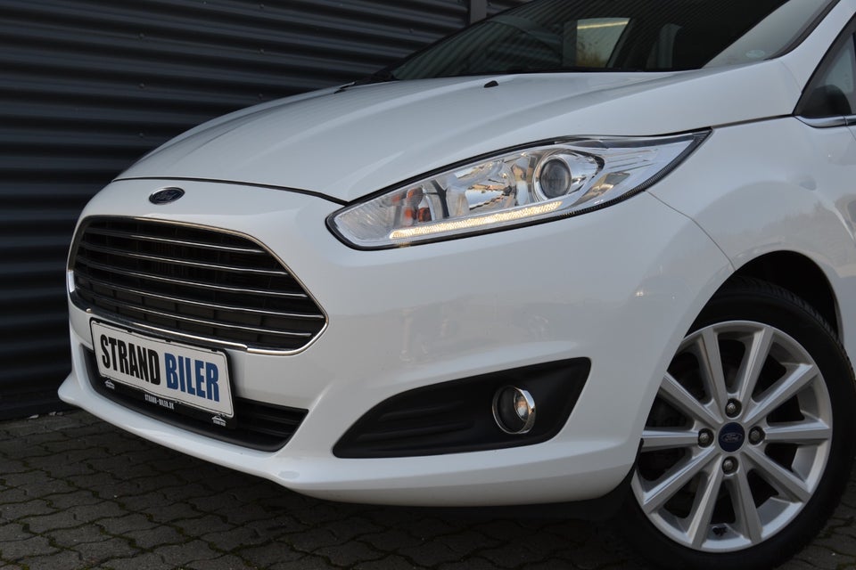 Ford Fiesta 1,0 EcoBoost Titanium 5d