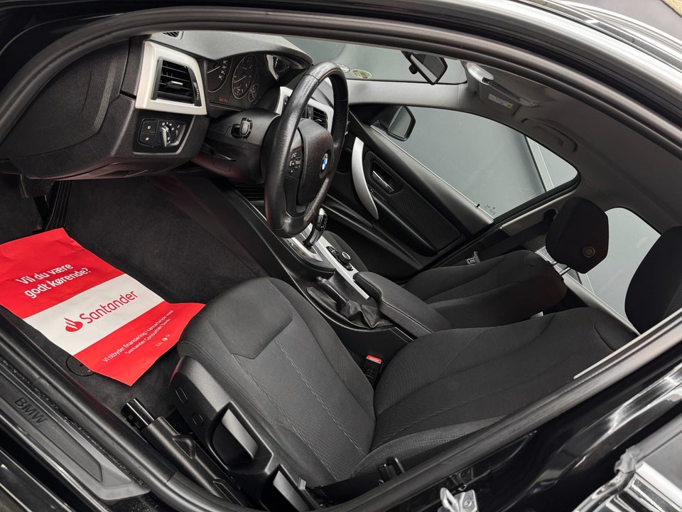 BMW 320d 2,0 Touring Advantage aut. 5d