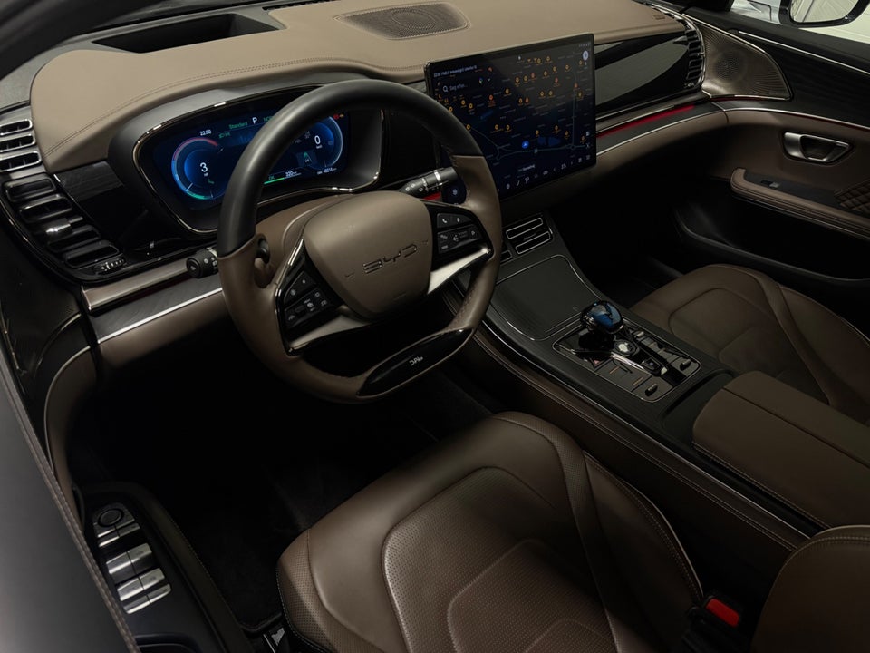 BYD Han 85 Design AWD 4d