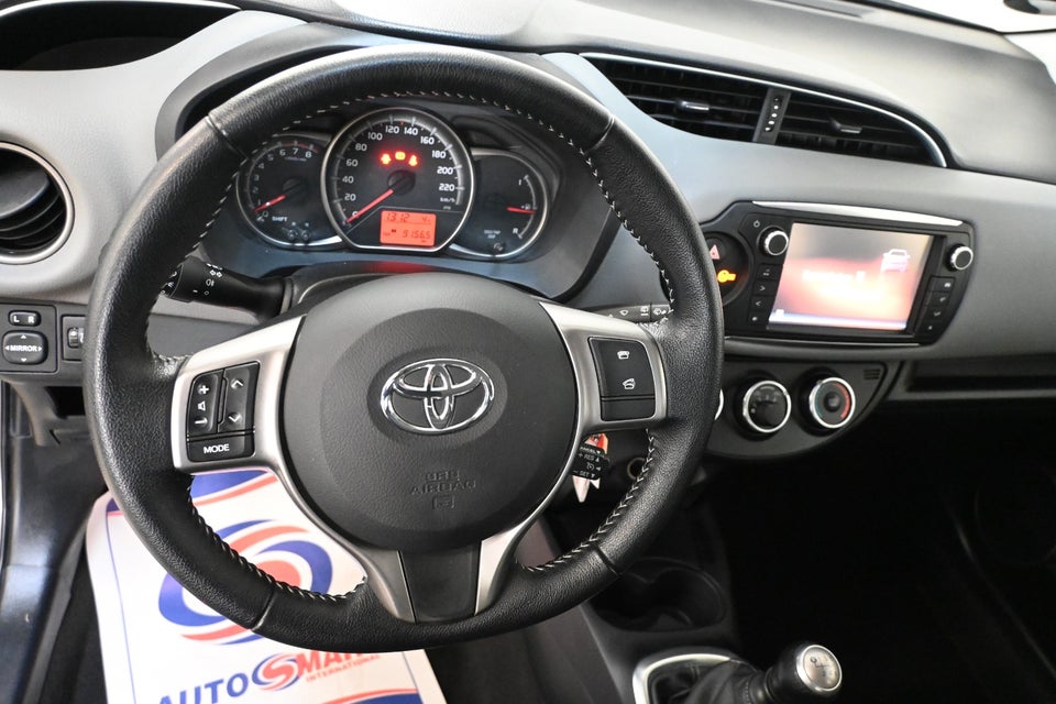 Toyota Yaris 1,3 VVT-i T2 Komfort 5d