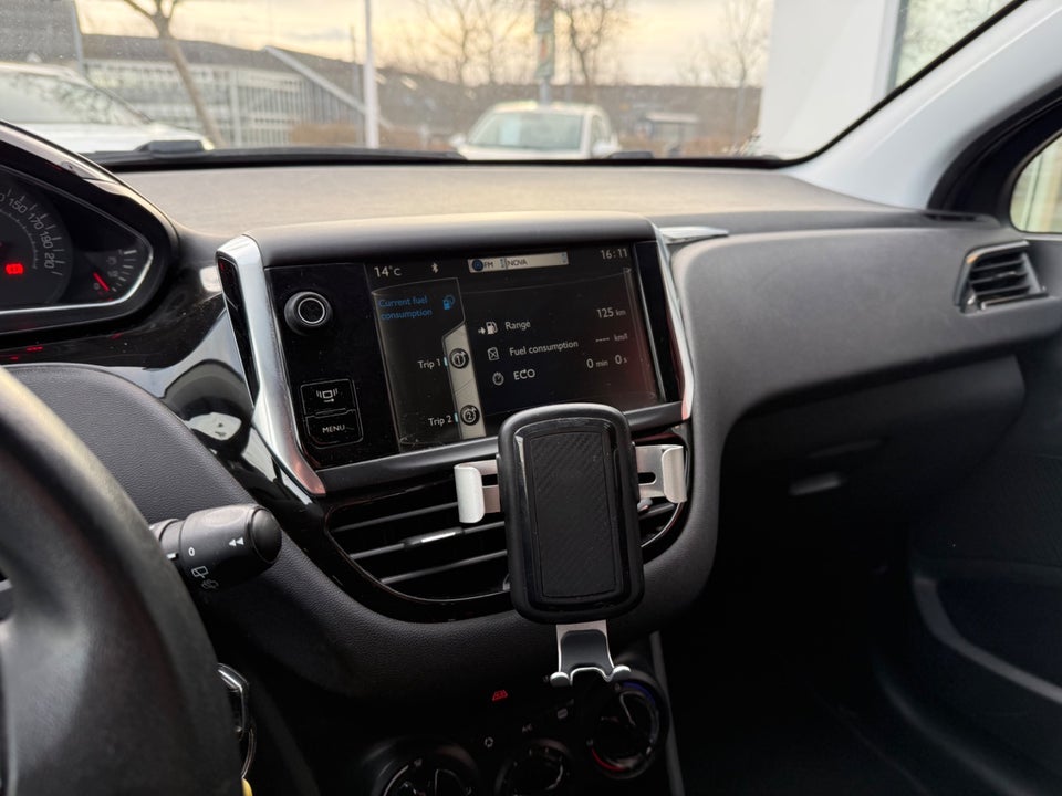 Peugeot 208 1,6 e-HDi 92 Active 5d