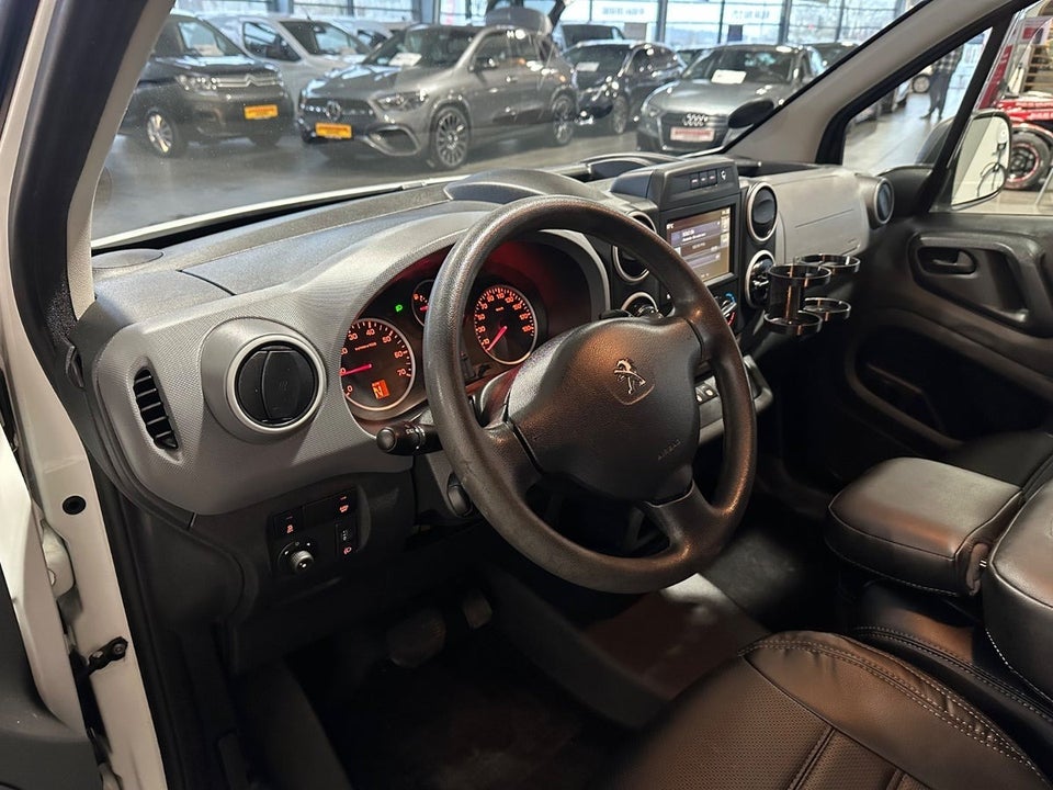 Peugeot Partner 1,6 BlueHDi 100 L2 ESG Flex Van 5d