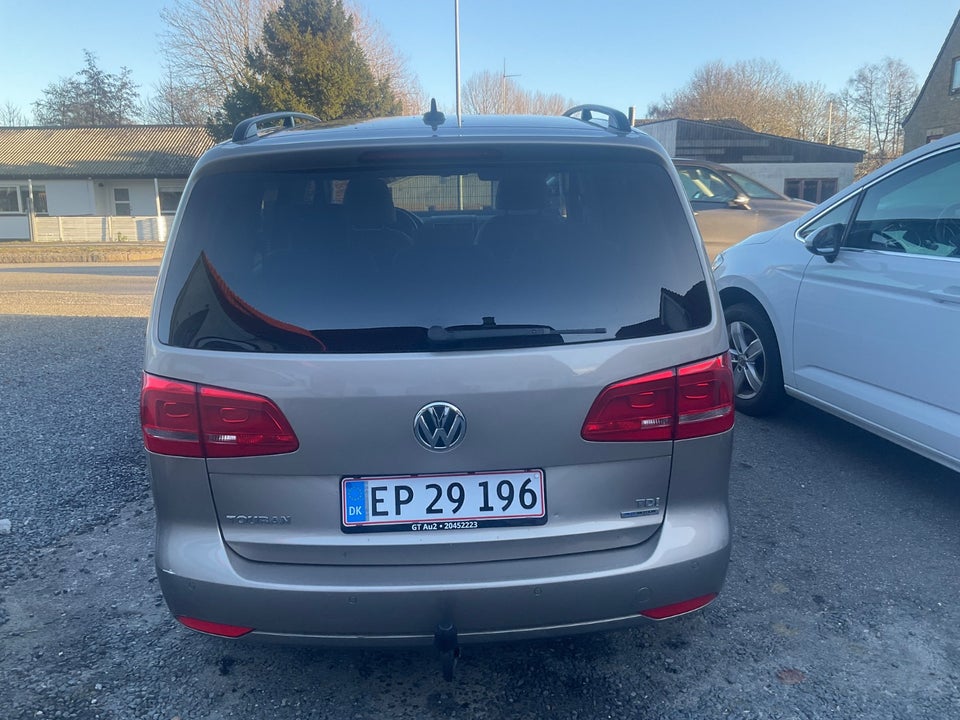 VW Touran 1,6 TDi 105 Comfortline BMT 7prs 5d