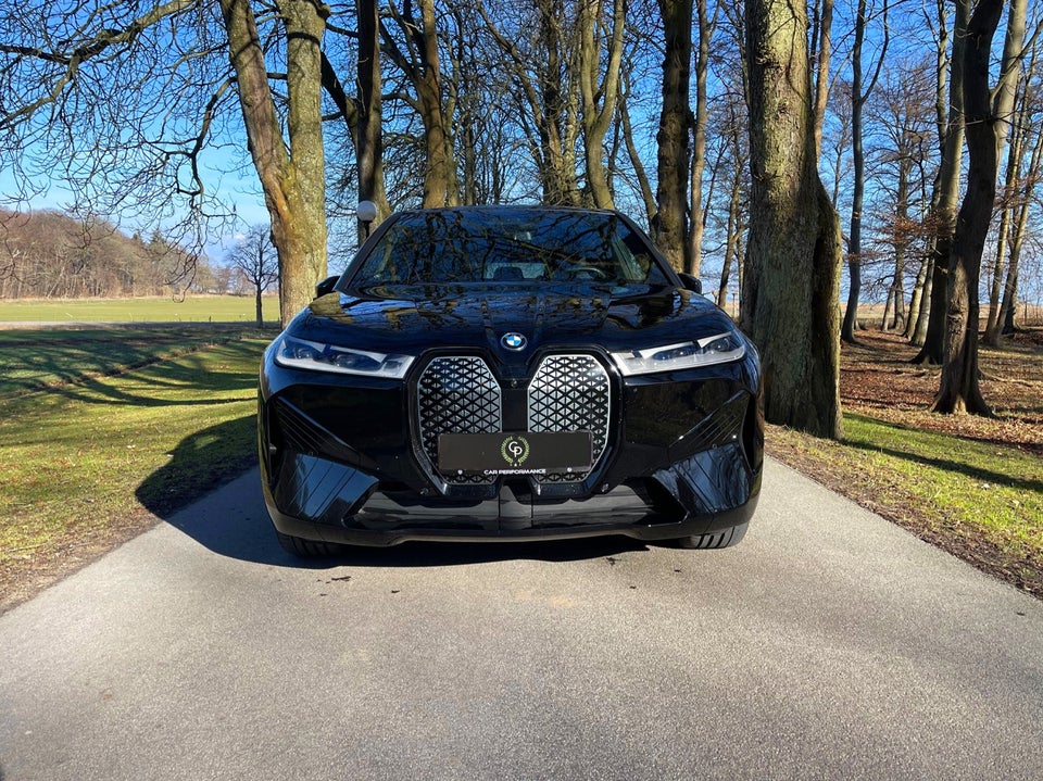 BMW iX xDrive40 Sport 5d