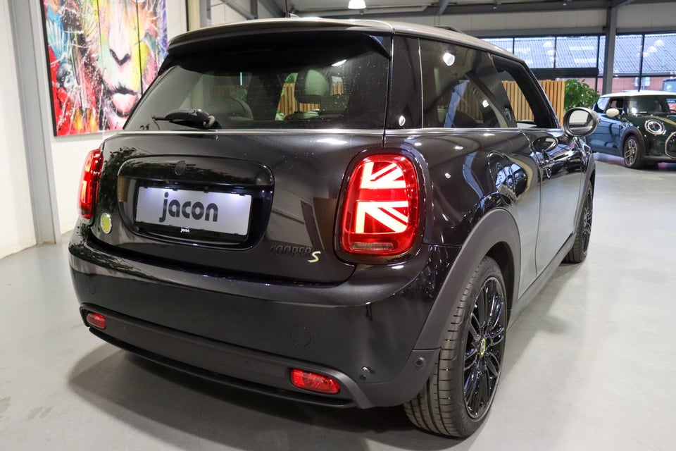 MINI Cooper SE Yours Trim 3d