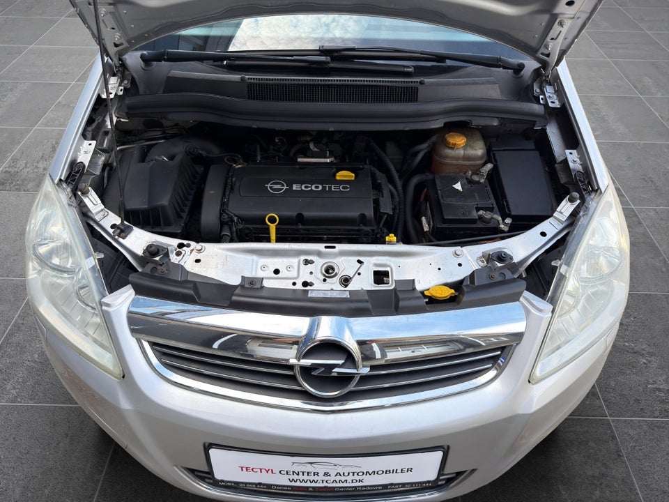 Opel Zafira 1,8 16V Limited 7prs 5d
