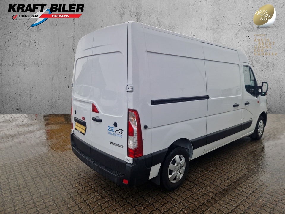 Renault Master IV T35 Z.E. L2H2 Kassevogn