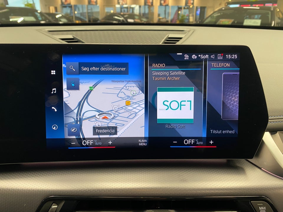 BMW iX1 xDrive30 M-Sport 5d