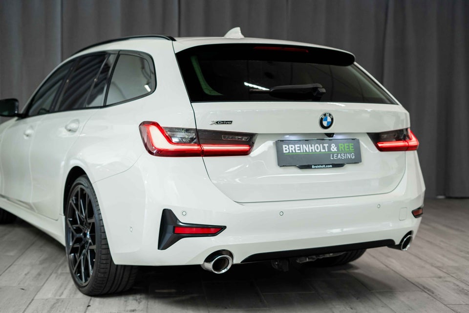 BMW 330e 2,0 Touring Sport Line aut. 5d