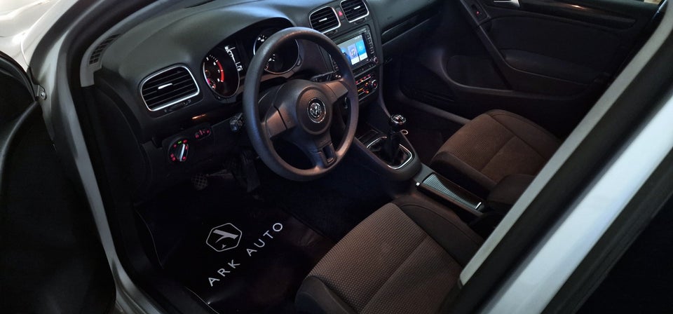 VW Golf VI 1,4 TSi 122 Comfortline 5d