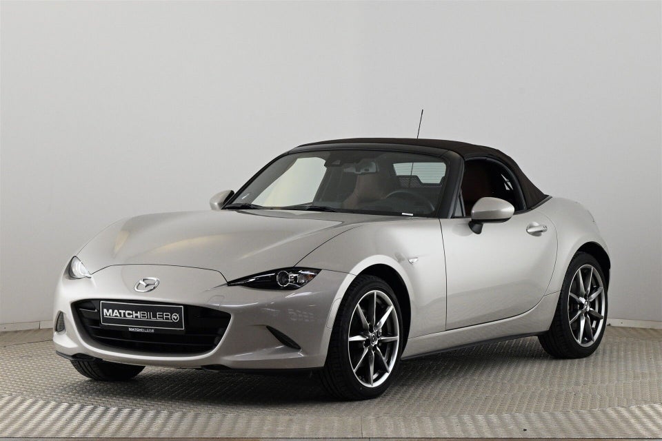 Mazda MX-5 2,0 SkyActiv-G 184 Roadster Kazari 2d