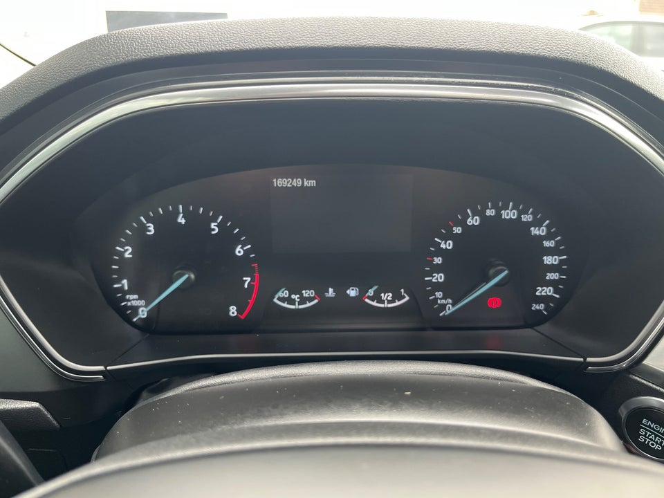 Ford Focus 1,0 EcoBoost Titanium Business 5d