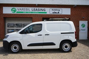 Peugeot Partner, modelår 2021, 59,000 km