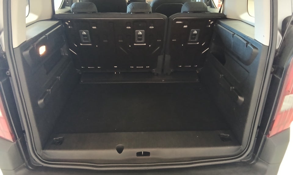 Peugeot Rifter 1,2 PureTech 110 L1 Allure 5d