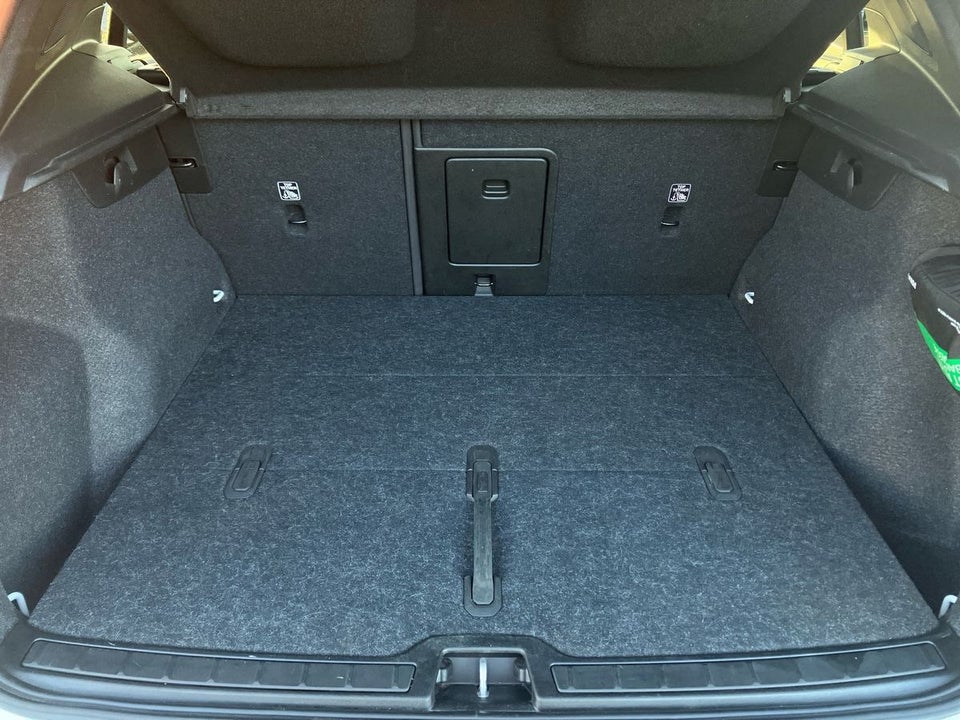 Volvo XC40 P6 ReCharge Ultimate 5d