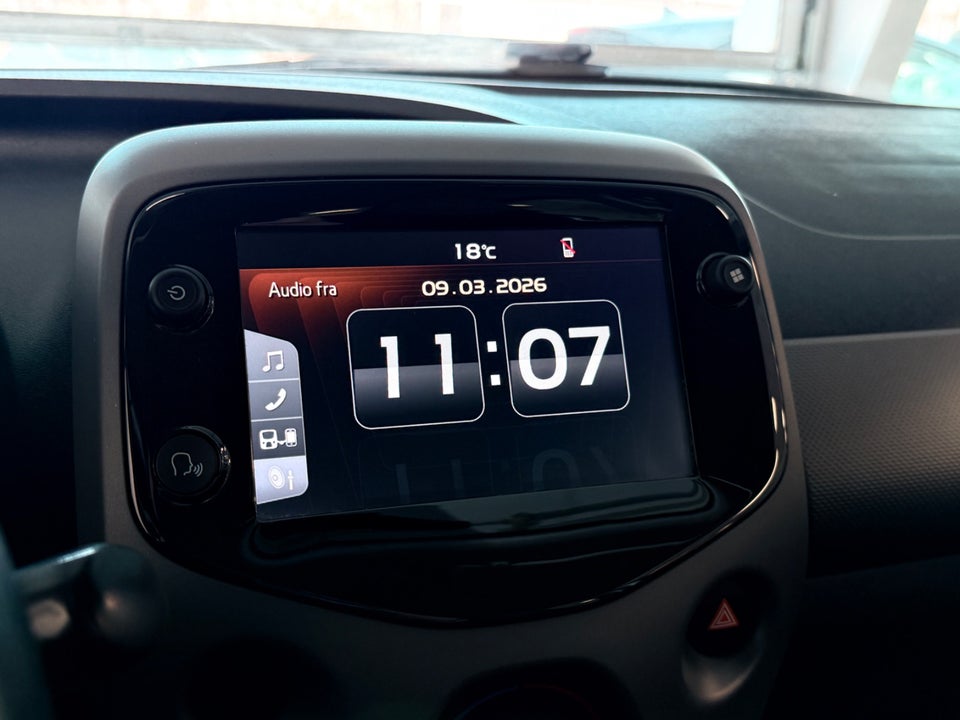 Peugeot 108 1,0 e-VTi 72 Prime 5d