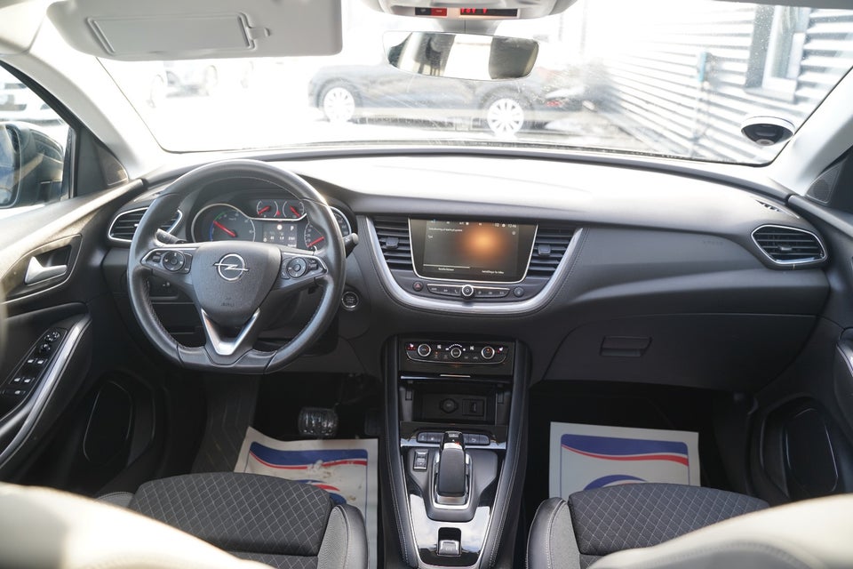 Opel Grandland X 1,6 Hybrid Ultimate aut. 5d