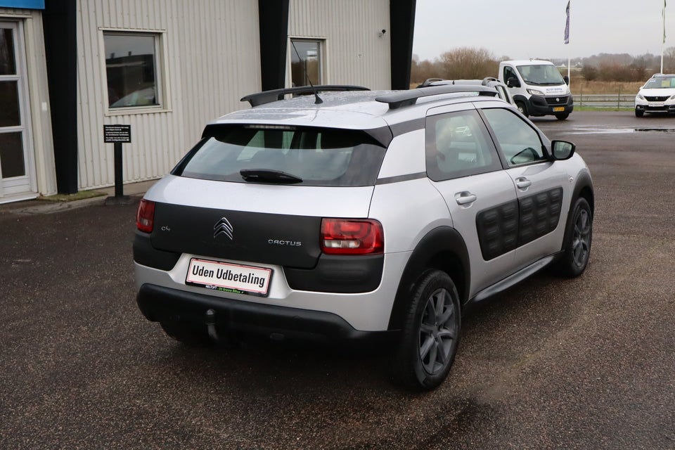 Citroën C4 Cactus 1,2 PureTech 110 Shine 5d