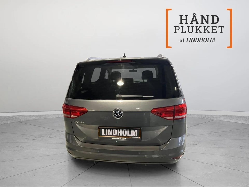 VW Touran 1,6 TDi 115 Comfortline DSG 7prs 5d