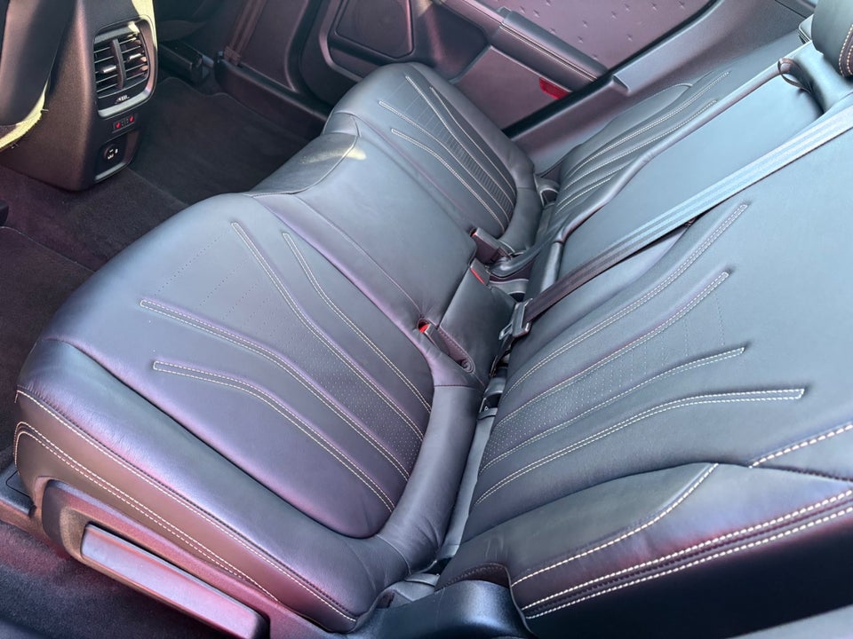 Ford Kuga 2,5 PHEV Vignale CVT 5d