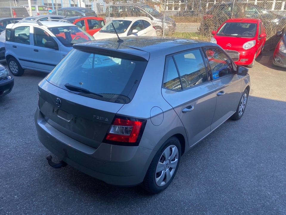Skoda Fabia 1,2 TSi 90 Ambition 5d