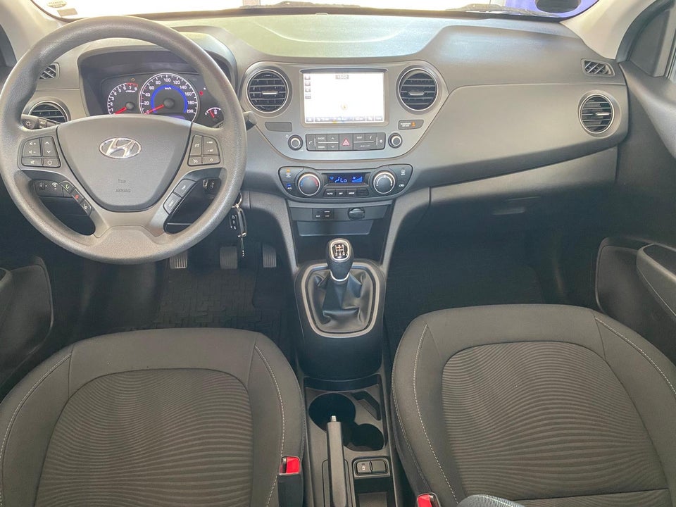 Hyundai i10 1,0 Touch 5d