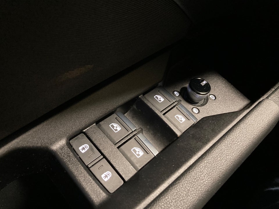 Audi Q4 e-tron 40 Attitude 5d