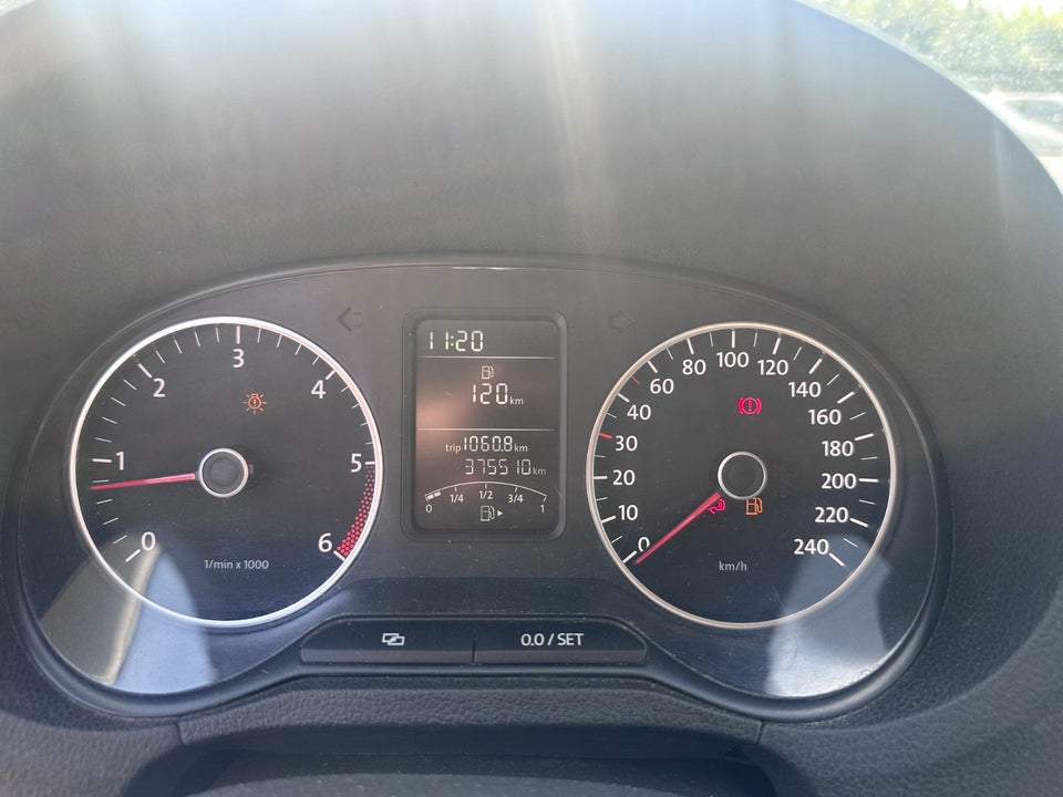 VW Polo 1,6 TDi 90 Comfortline 5d