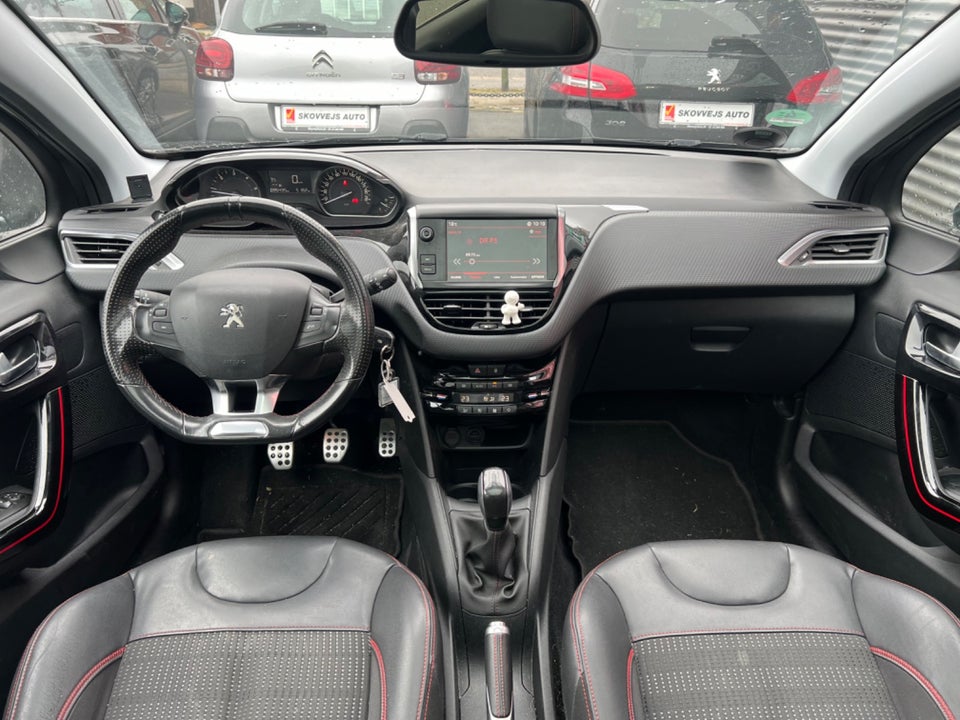 Peugeot 208 1,6 BlueHDi 100 GT Line Sky 5d